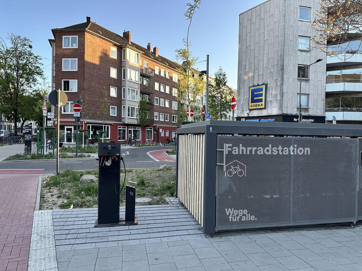 Predaj bytu 3-izbový 93 m², Glocken str. 24, Düsseldorf, Severné Porýnie - Westfálsko Predaj bytu 3-izbový 93 m², Glocken str. 24, Düsseldorf, Severné Porýnie - Westfálsko