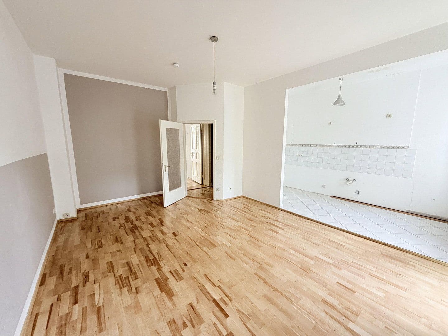 Predaj bytu 2-izbový 70 m², Schnellerstraße 54, Berlin, Berlín Predaj bytu 2-izbový 70 m², Schnellerstraße 54, Berlin, Berlín