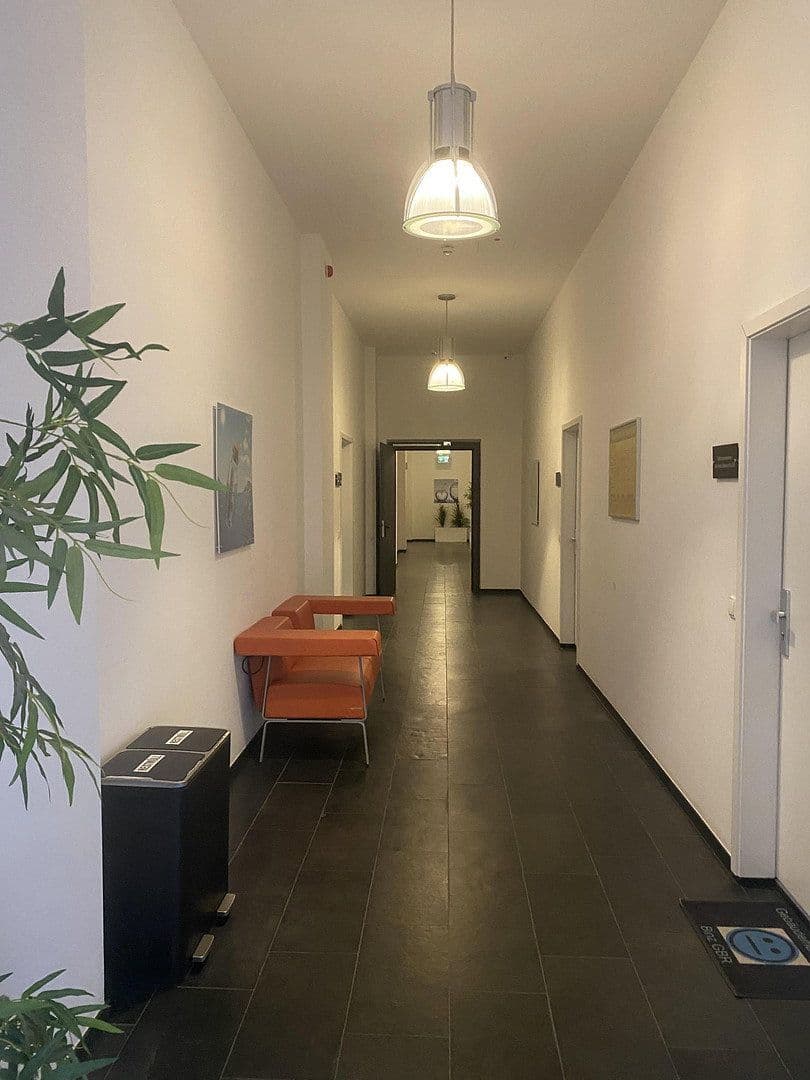 Prenájom kancelárie 77 m², Cassellastraße, 30-32, Frankfurt (Main) - Fechenheim, Hesensko Prenájom kancelárie 77 m², Cassellastraße, 30-32, Frankfurt (Main) - Fechenheim, Hesensko