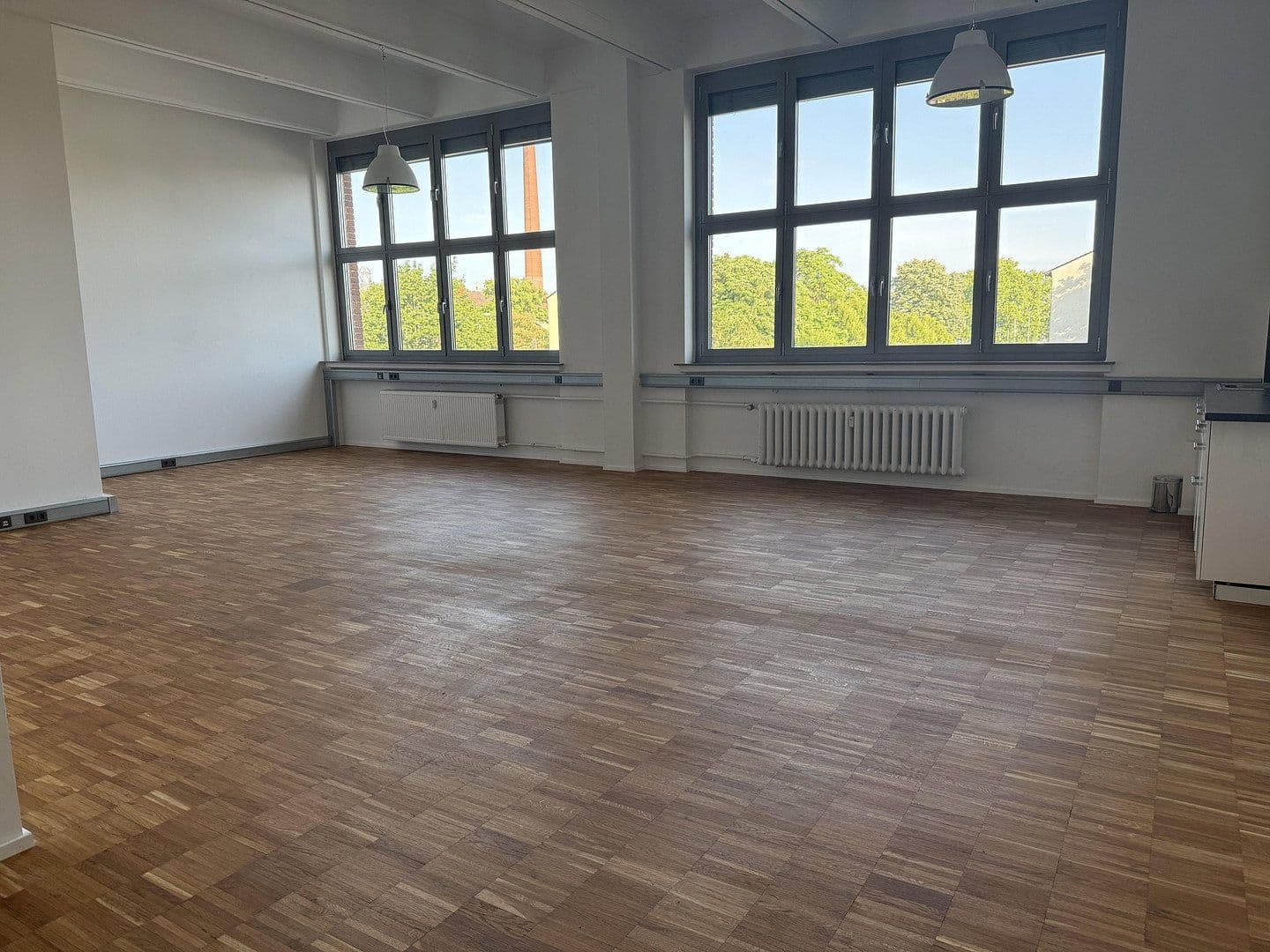 Prenájom kancelárie 77 m², Cassellastraße, 30-32, Frankfurt (Main) - Fechenheim, Hesensko Prenájom kancelárie 77 m², Cassellastraße, 30-32, Frankfurt (Main) - Fechenheim, Hesensko