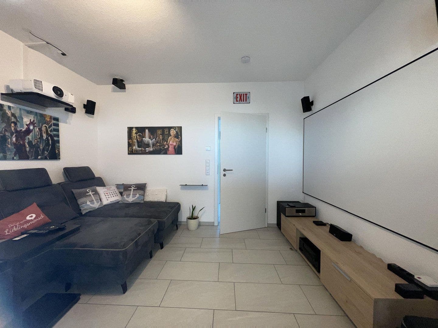 Predaj domu 220 m², pozemek 741 m², Wutöschingen, Bádensko-Wurttembersko Predaj domu 220 m², pozemek 741 m², Wutöschingen, Bádensko-Wurttembersko