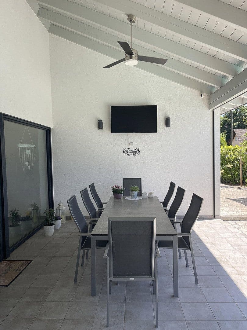 Predaj domu 220 m², pozemek 741 m², Wutöschingen, Bádensko-Wurttembersko Predaj domu 220 m², pozemek 741 m², Wutöschingen, Bádensko-Wurttembersko