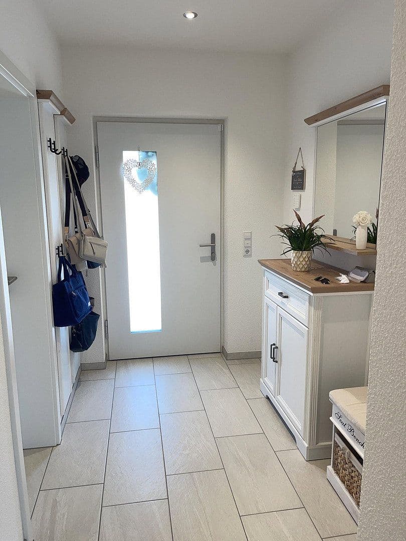Predaj domu 220 m², pozemek 741 m², Wutöschingen, Bádensko-Wurttembersko Predaj domu 220 m², pozemek 741 m², Wutöschingen, Bádensko-Wurttembersko