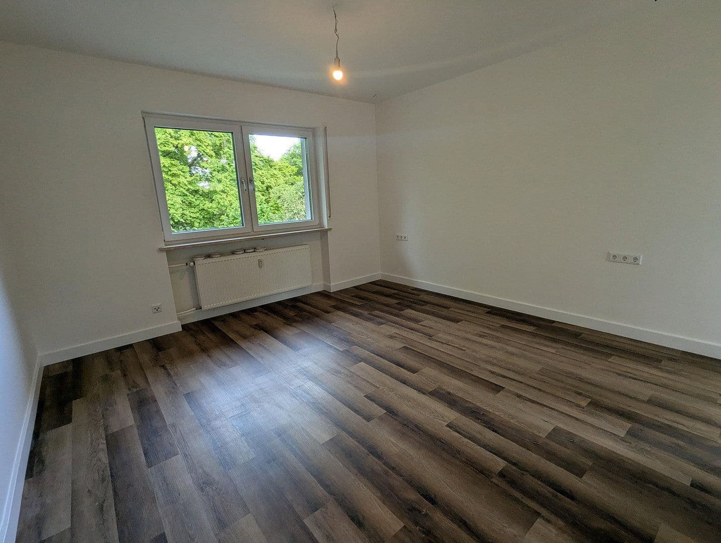 Predaj bytu 3-izbový 105 m², Fürth, Bavorsko Predaj bytu 3-izbový 105 m², Fürth, Bavorsko