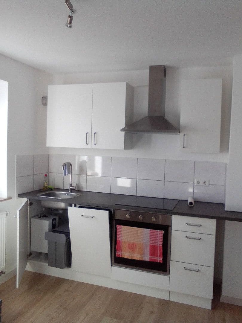 Prenájom bytu 2-izbový 54 m², Buchenweg 6, Germaringen, Bavorsko Prenájom bytu 2-izbový 54 m², Buchenweg 6, Germaringen, Bavorsko