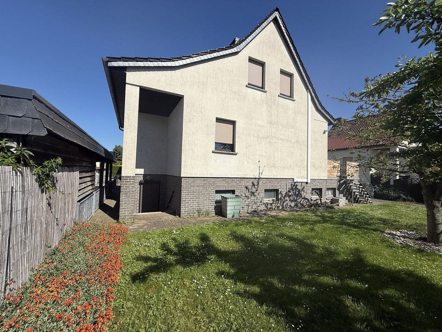 Predaj domu 110 m², pozemek 625 m², Burg, Sasko-Anhaltsko Predaj domu 110 m², pozemek 625 m², Burg, Sasko-Anhaltsko