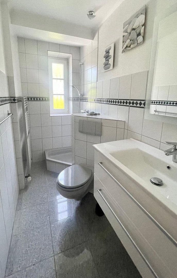 Predaj domu 250 m², pozemek 440 m², Reinfeld, Šlezvicko-Holštajnsko Predaj domu 250 m², pozemek 440 m², Reinfeld, Šlezvicko-Holštajnsko
