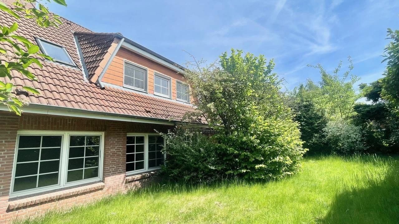 Predaj domu 250 m², pozemek 440 m², Reinfeld, Šlezvicko-Holštajnsko Predaj domu 250 m², pozemek 440 m², Reinfeld, Šlezvicko-Holštajnsko