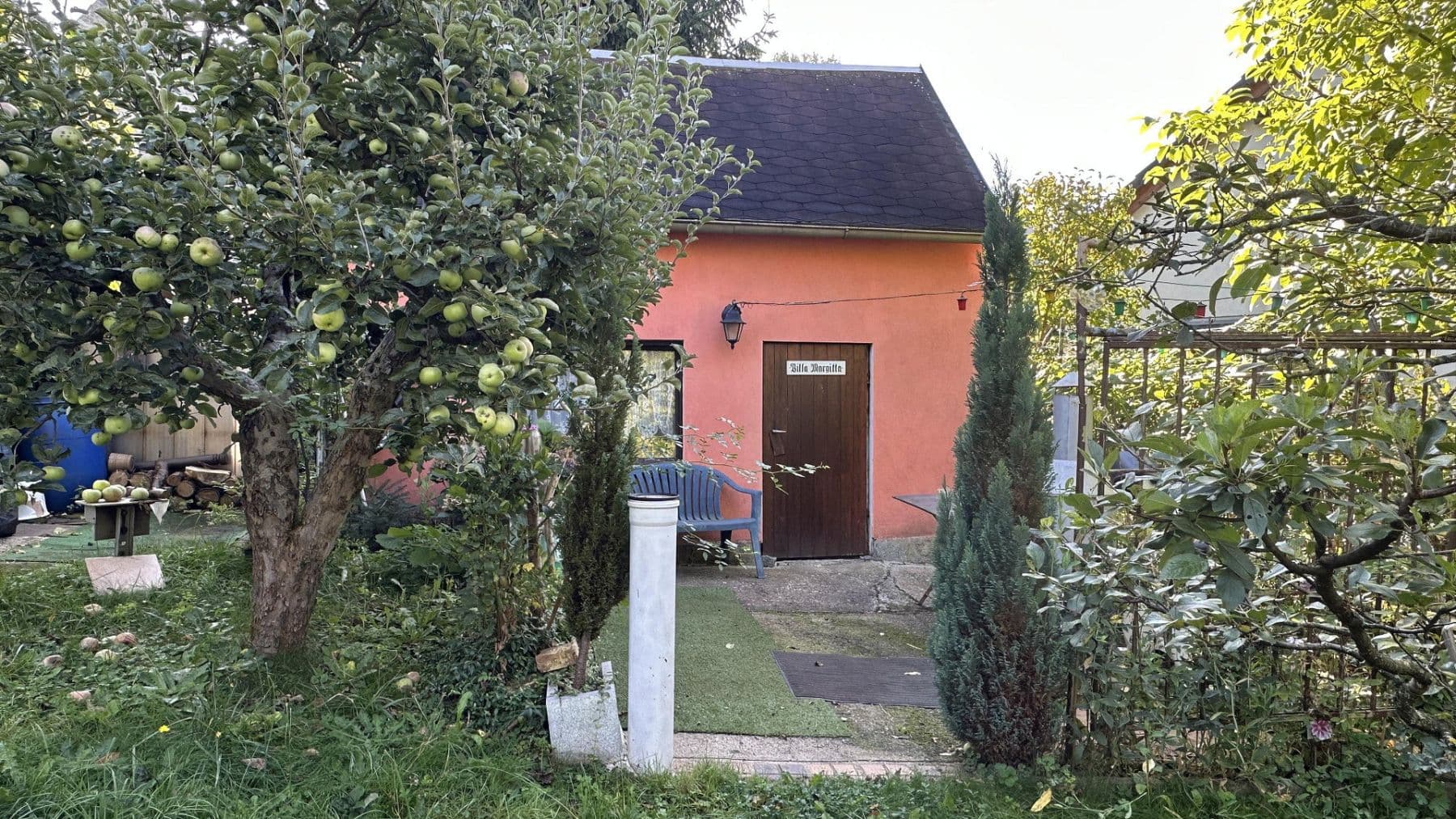 Predaj domu 90 m², pozemek 823 m², Chemnitz OT Schönau, Sasko Predaj domu 90 m², pozemek 823 m², Chemnitz OT Schönau, Sasko