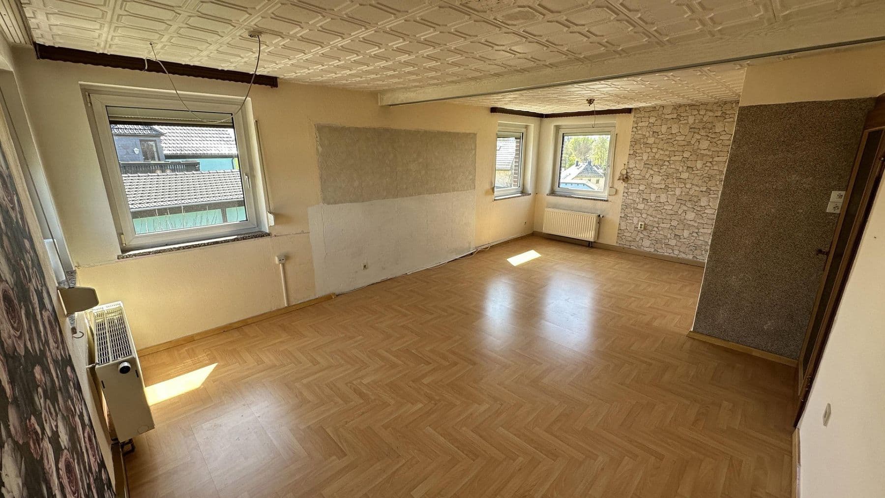 Predaj domu 90 m², pozemek 823 m², Chemnitz OT Schönau, Sasko Predaj domu 90 m², pozemek 823 m², Chemnitz OT Schönau, Sasko
