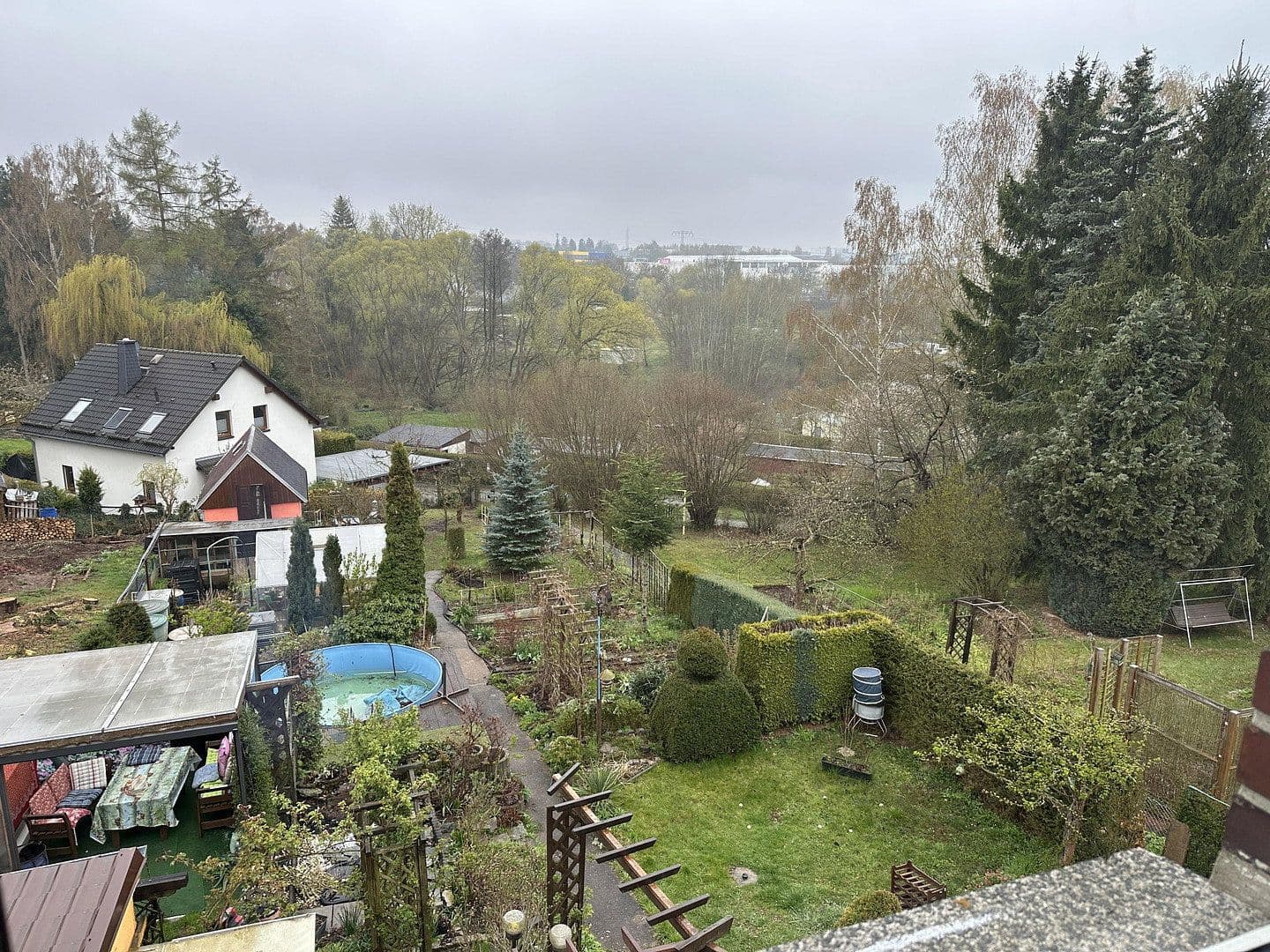 Predaj domu 90 m², pozemek 823 m², Chemnitz OT Schönau, Sasko Predaj domu 90 m², pozemek 823 m², Chemnitz OT Schönau, Sasko