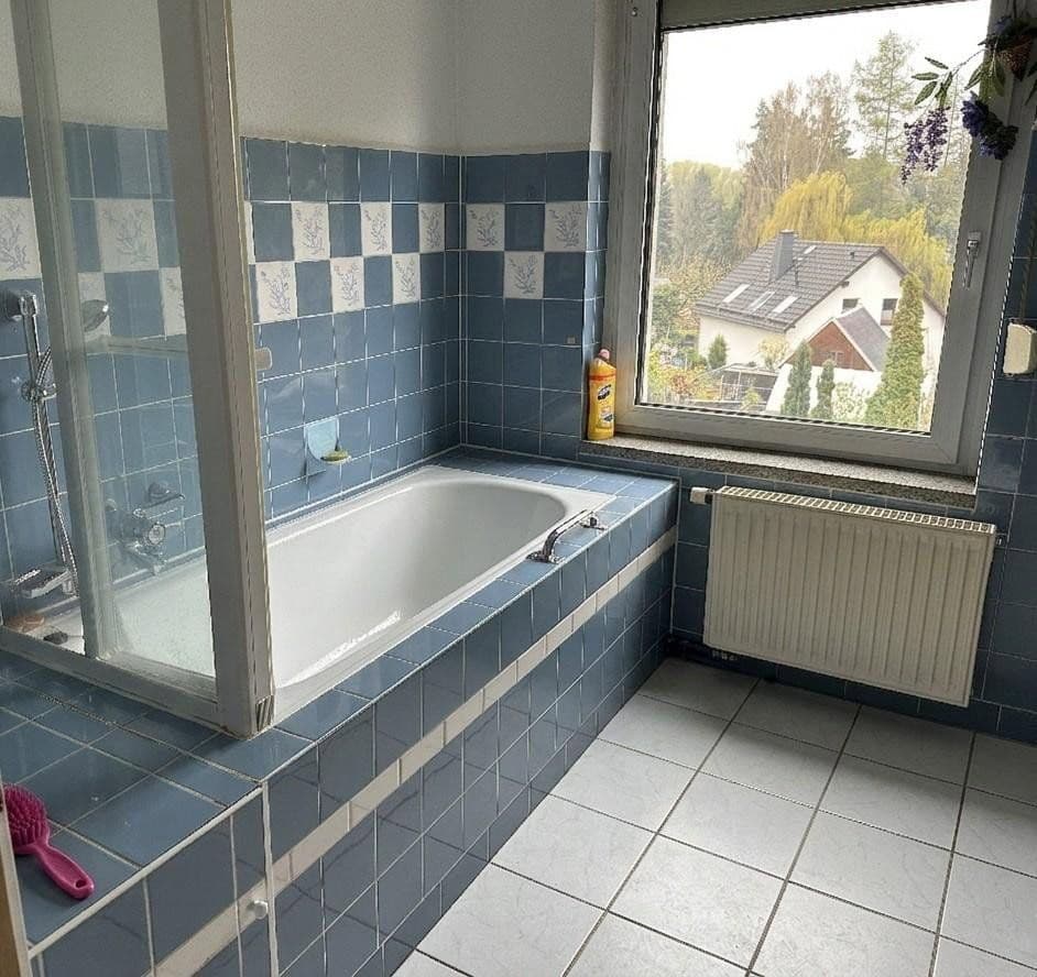 Predaj domu 90 m², pozemek 823 m², Chemnitz OT Schönau, Sasko Predaj domu 90 m², pozemek 823 m², Chemnitz OT Schönau, Sasko