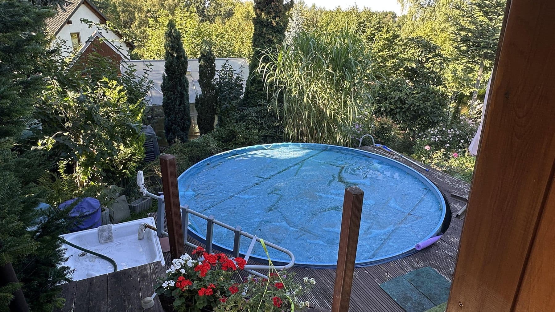 Predaj domu 90 m², pozemek 823 m², Chemnitz OT Schönau, Sasko Predaj domu 90 m², pozemek 823 m², Chemnitz OT Schönau, Sasko