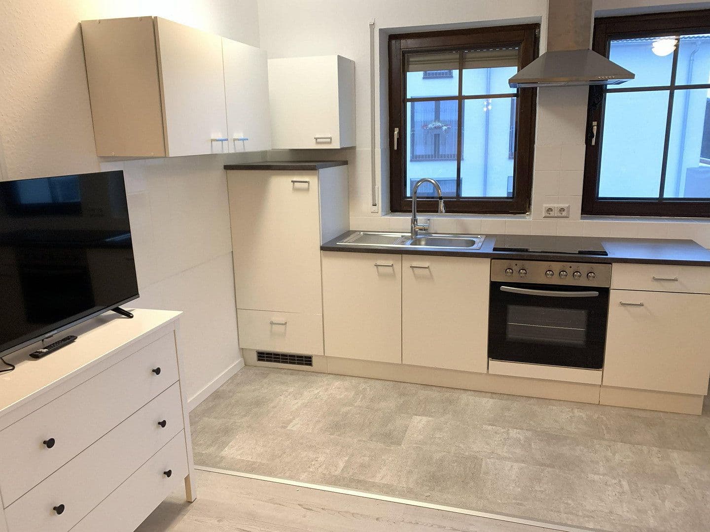 Prenájom bytu 1-izbový 26 m², Ludwigsburg, Bádensko-Wurttembersko Prenájom bytu 1-izbový 26 m², Ludwigsburg, Bádensko-Wurttembersko