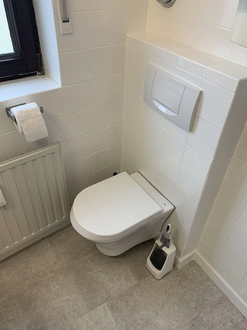 Prenájom bytu 1-izbový 26 m², Ludwigsburg, Bádensko-Wurttembersko Prenájom bytu 1-izbový 26 m², Ludwigsburg, Bádensko-Wurttembersko
