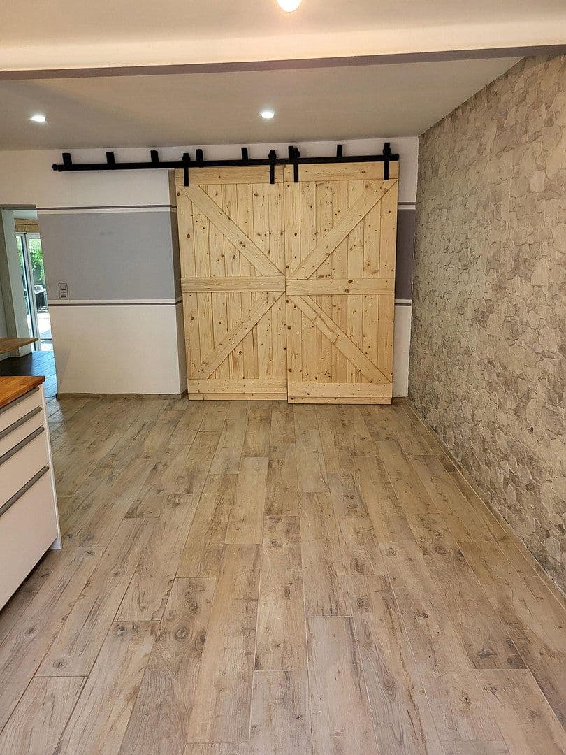 Predaj domu 171 m², pozemek 203 m², Walldorf, Bádensko-Wurttembersko Predaj domu 171 m², pozemek 203 m², Walldorf, Bádensko-Wurttembersko