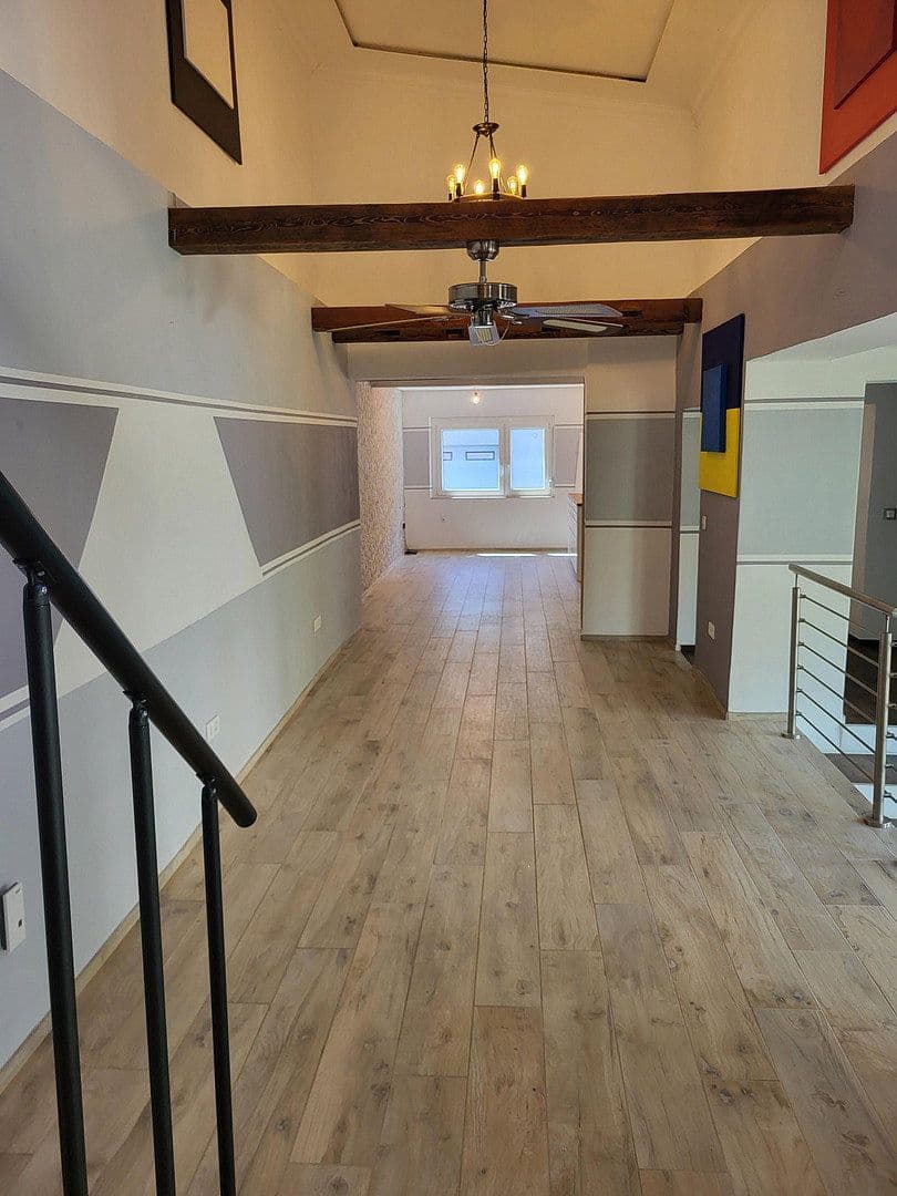Predaj domu 171 m², pozemek 203 m², Walldorf, Bádensko-Wurttembersko Predaj domu 171 m², pozemek 203 m², Walldorf, Bádensko-Wurttembersko