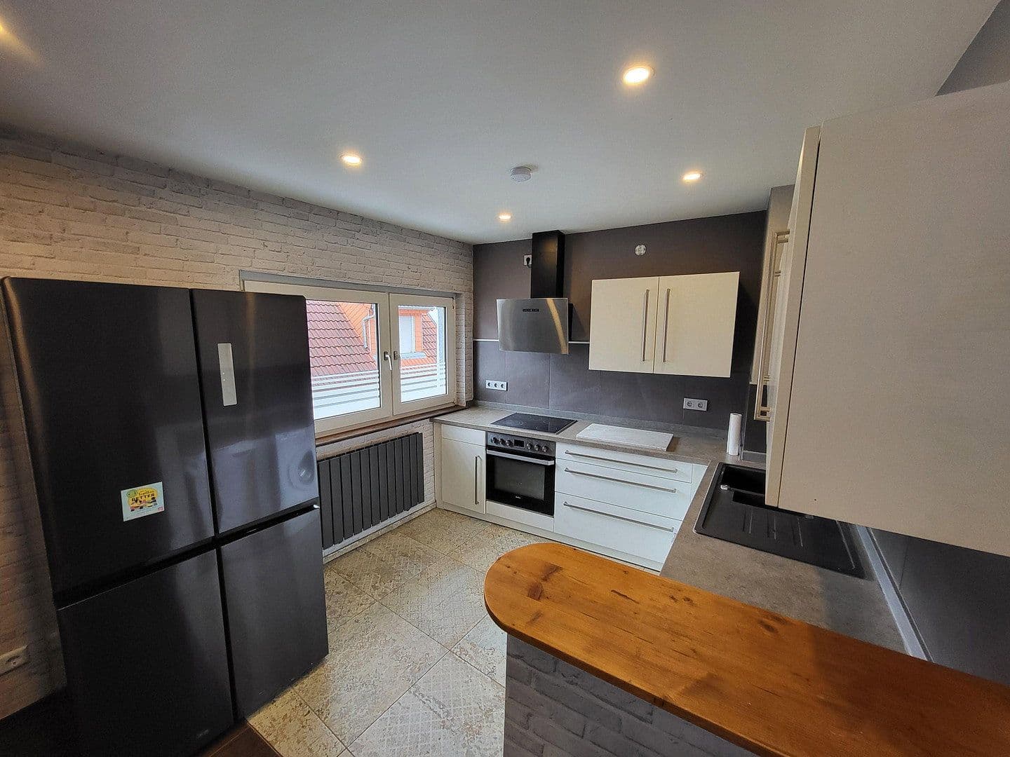 Predaj domu 171 m², pozemek 203 m², Walldorf, Bádensko-Wurttembersko Predaj domu 171 m², pozemek 203 m², Walldorf, Bádensko-Wurttembersko