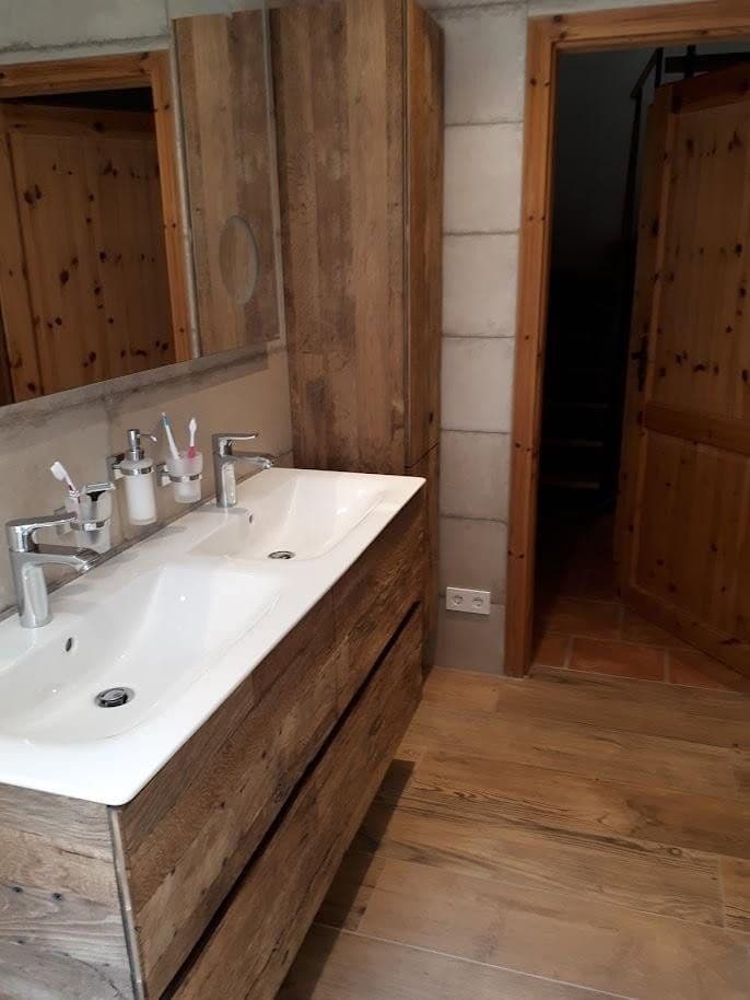 Predaj domu 158 m², pozemek 970 m², Kämpfelbach, Bádensko-Wurttembersko Predaj domu 158 m², pozemek 970 m², Kämpfelbach, Bádensko-Wurttembersko
