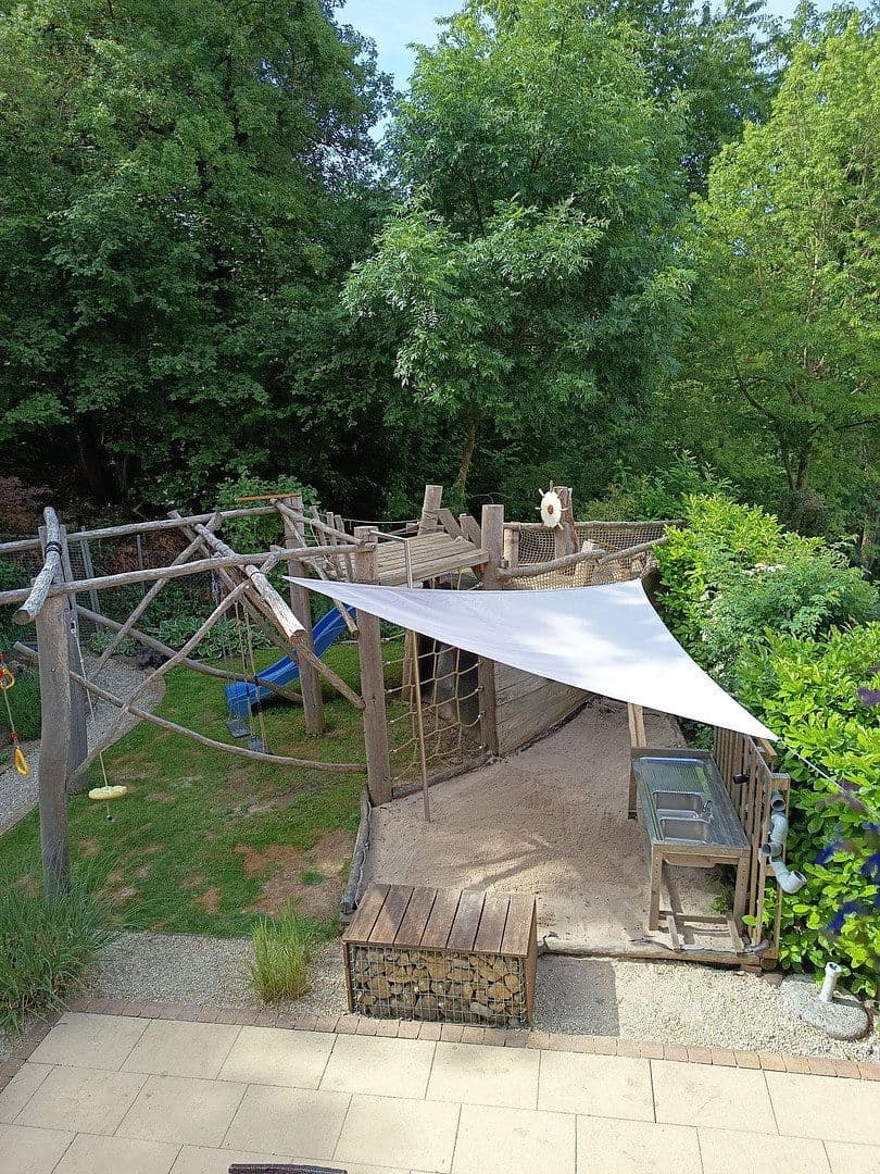 Predaj domu 158 m², pozemek 970 m², Kämpfelbach, Bádensko-Wurttembersko Predaj domu 158 m², pozemek 970 m², Kämpfelbach, Bádensko-Wurttembersko