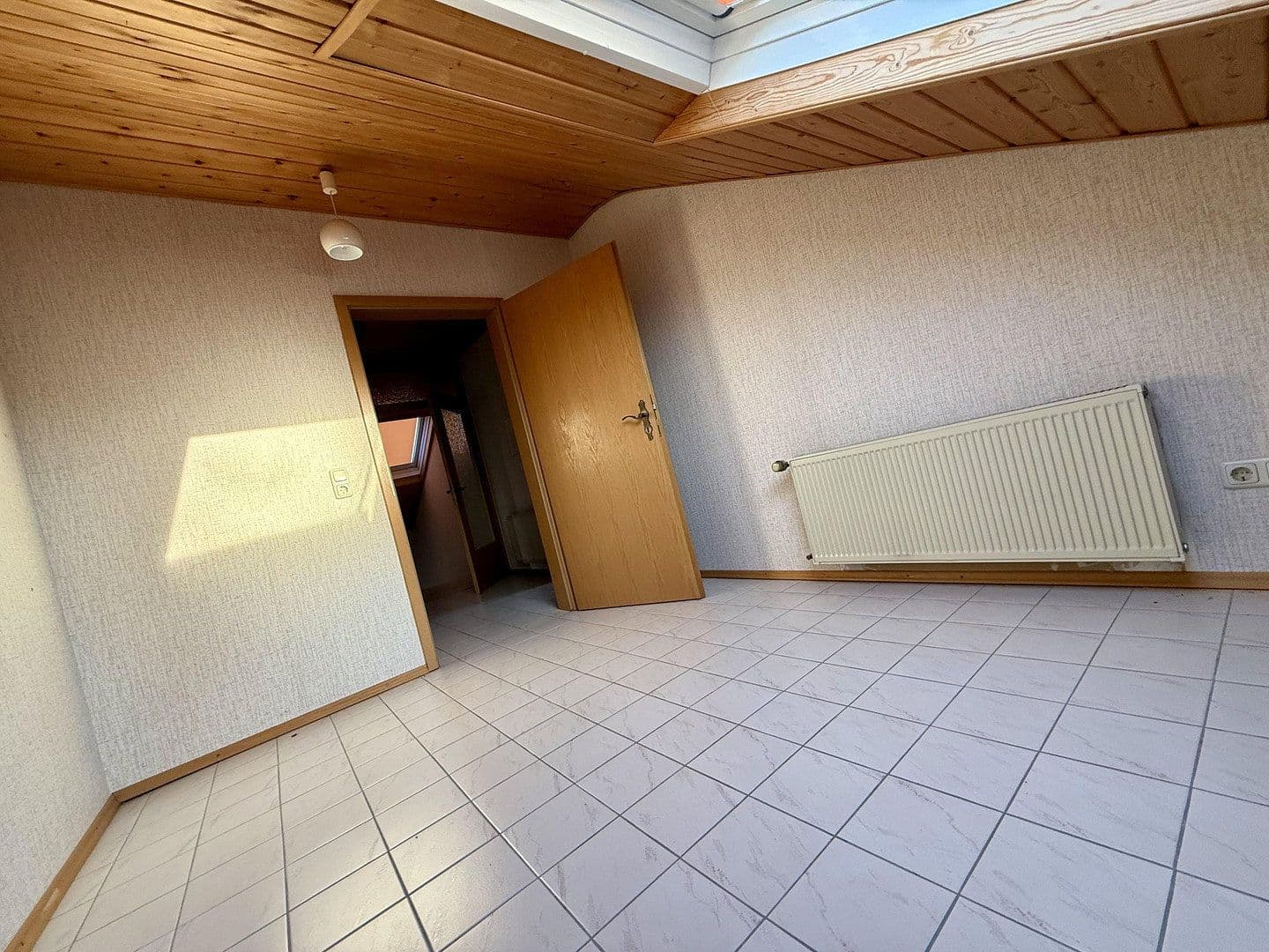 Prenájom bytu 2-izbový 78 m², Brombachtal, Hesensko Prenájom bytu 2-izbový 78 m², Brombachtal, Hesensko