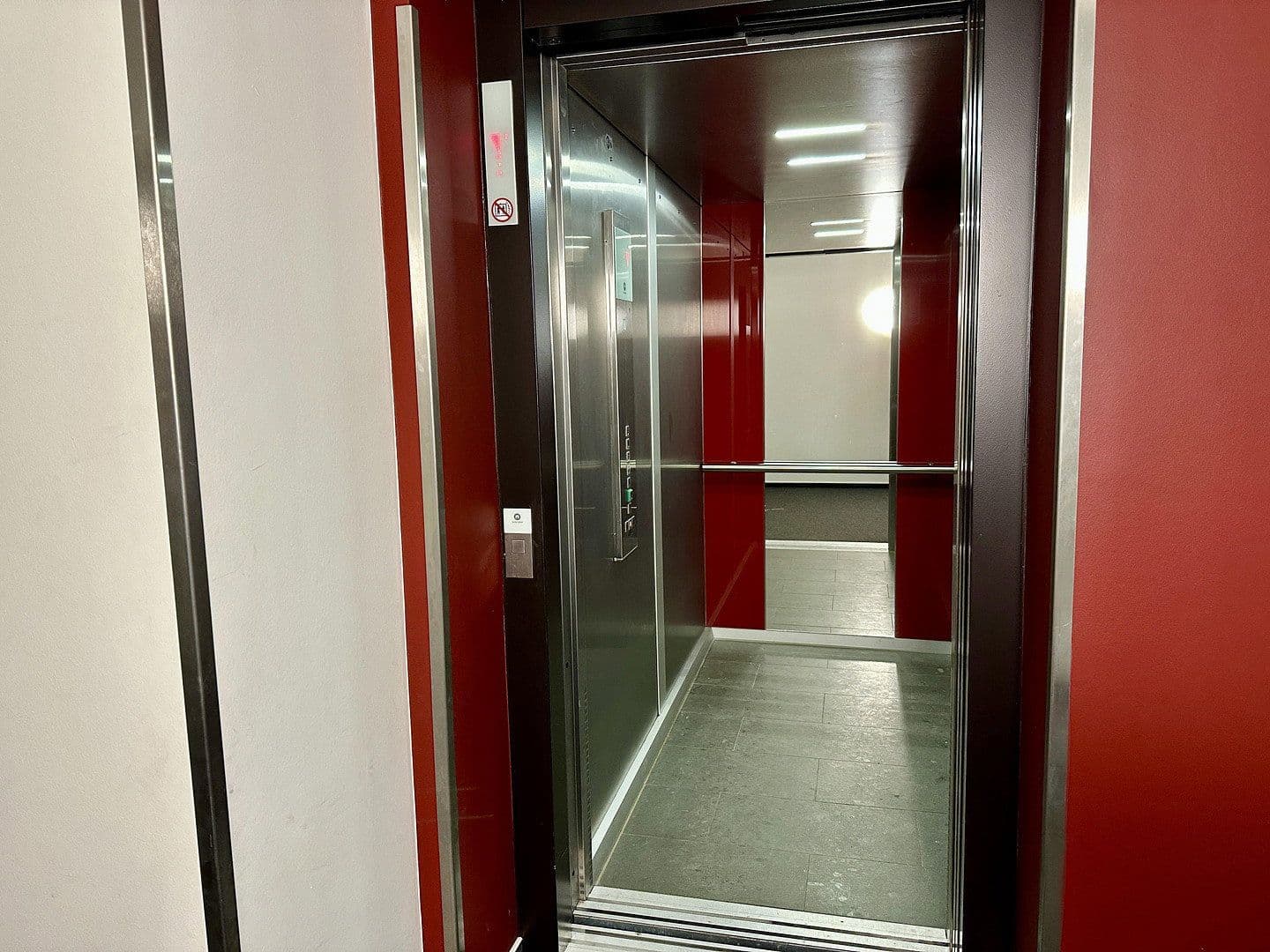 Predaj bytu 2-izbový 62 m², Jürgen-Töpfer-Straße 111, Hamburg, Hamburg Predaj bytu 2-izbový 62 m², Jürgen-Töpfer-Straße 111, Hamburg, Hamburg