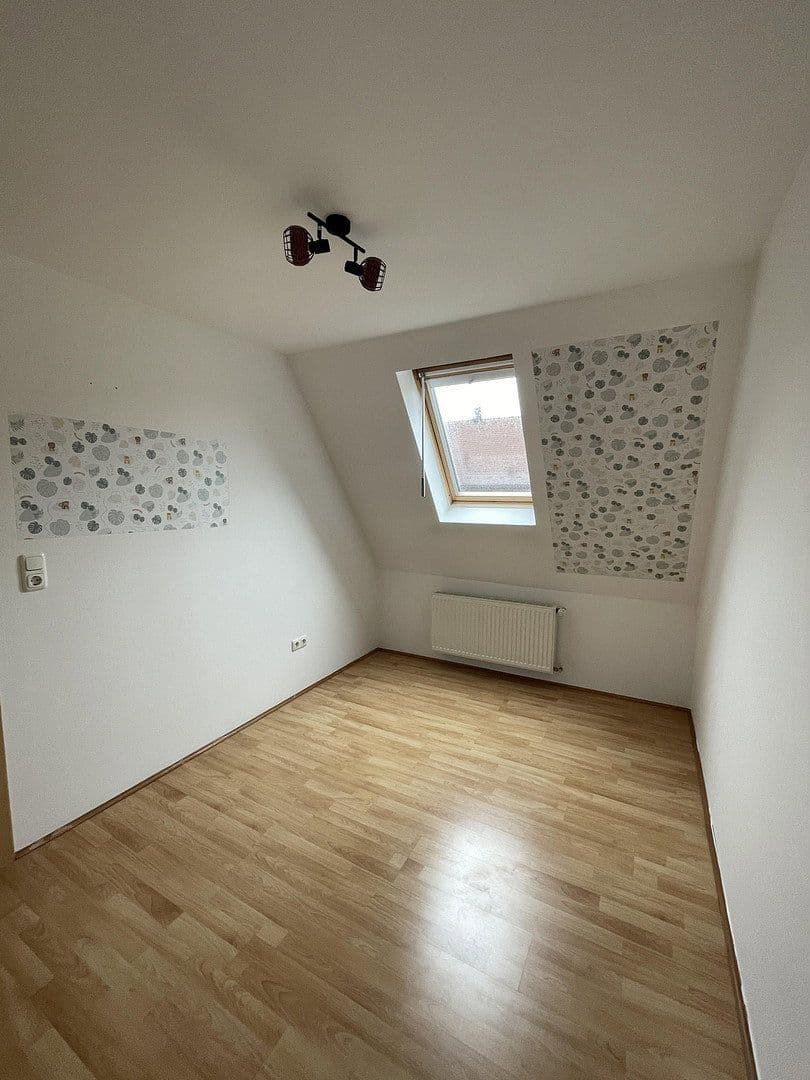 Predaj bytu 3-izbový 111 m², Lauf an der Pegnitz, Bavorsko Predaj bytu 3-izbový 111 m², Lauf an der Pegnitz, Bavorsko
