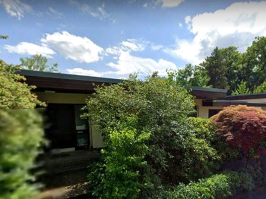 Predaj domu 224 m², pozemek 880 m², Tübingen, Bádensko-Wurttembersko Predaj domu 224 m², pozemek 880 m², Tübingen, Bádensko-Wurttembersko