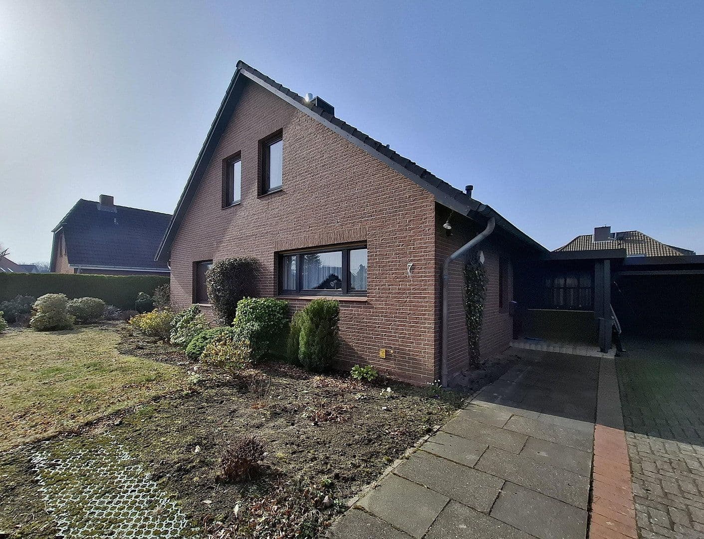 Predaj domu 127 m², pozemek 865 m², Hammah, Dolné Sasko Predaj domu 127 m², pozemek 865 m², Hammah, Dolné Sasko