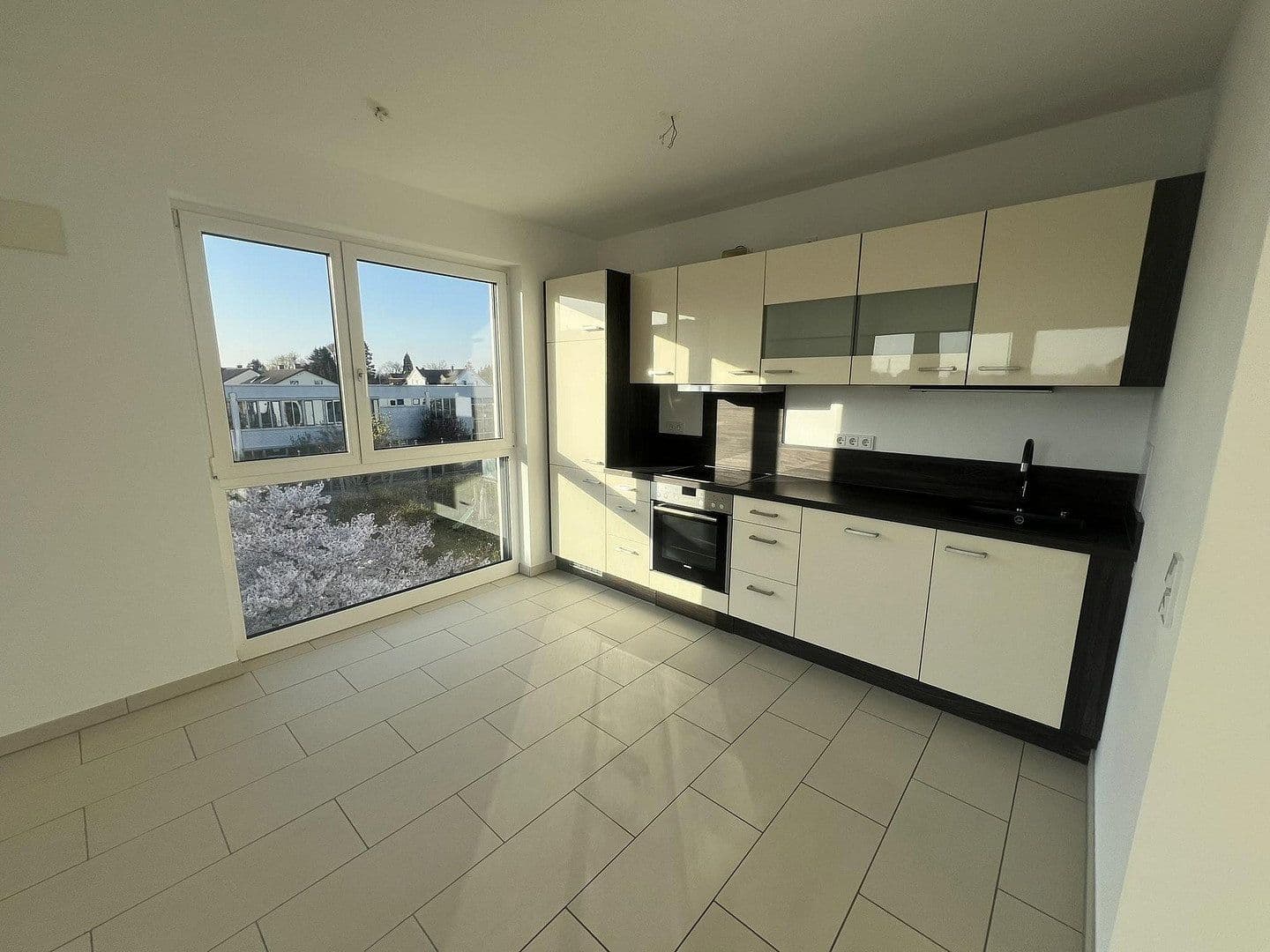 Predaj bytu 2-izbový 70 m², Olching, Bavorsko Predaj bytu 2-izbový 70 m², Olching, Bavorsko