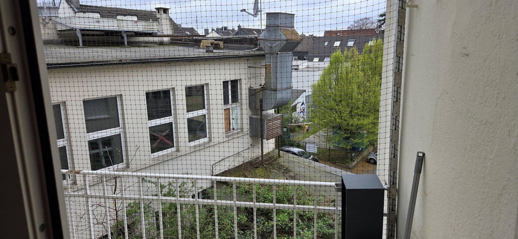 Prenájom bytu 2-izbový 80 m², Bahnstraße 6, Solingen, Severné Porýnie - Westfálsko Prenájom bytu 2-izbový 80 m², Bahnstraße 6, Solingen, Severné Porýnie - Westfálsko