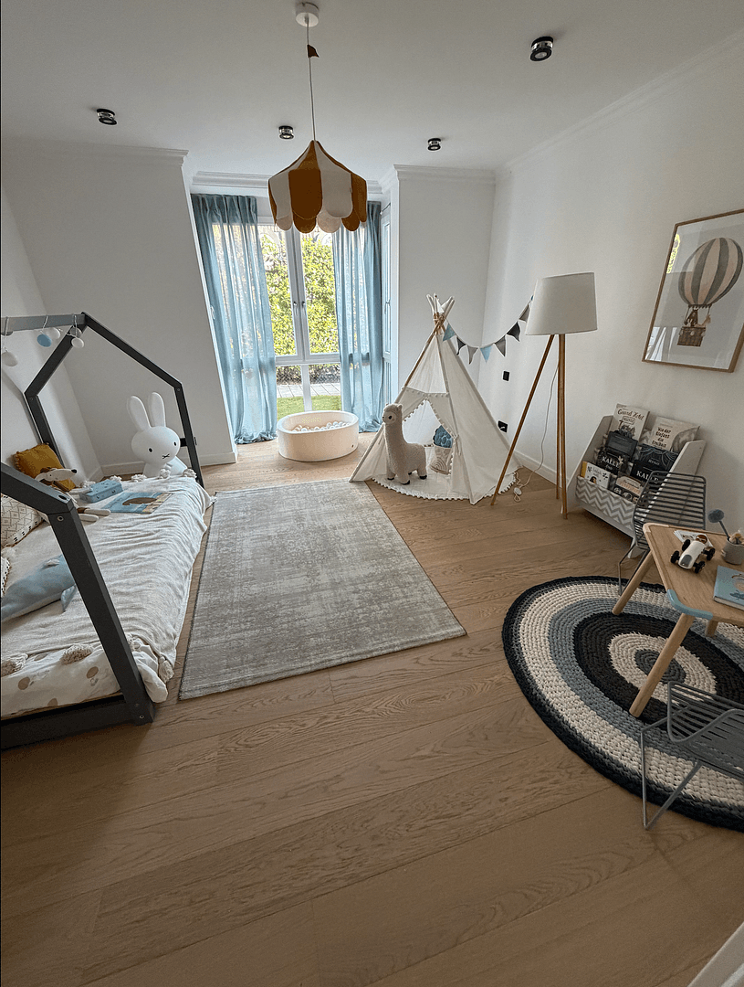 Predaj bytu 4-izbový 196 m², München, Bavorsko Predaj bytu 4-izbový 196 m², München, Bavorsko