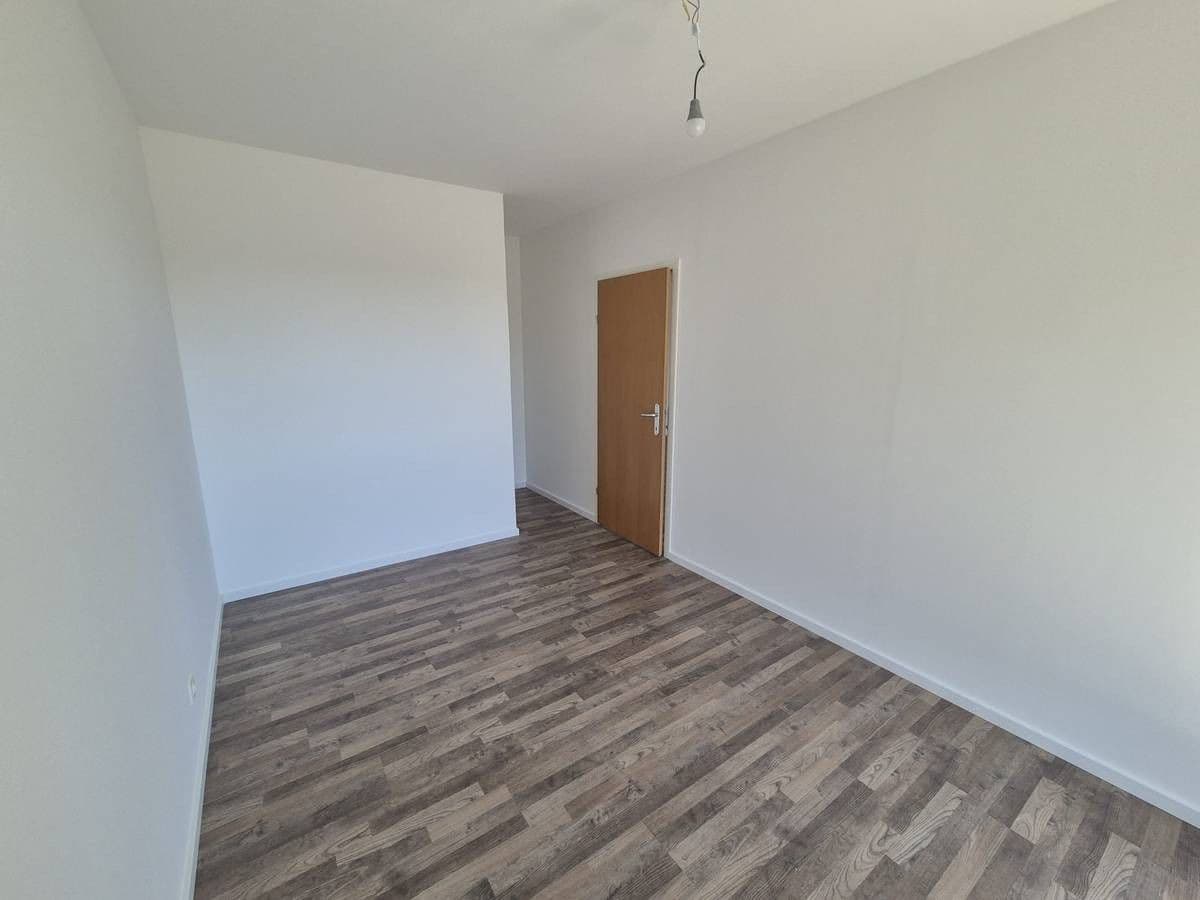 Prenájom bytu 2-izbový 72 m², Schwechat, Dolné Rakúsko Prenájom bytu 2-izbový 72 m², Schwechat, Dolné Rakúsko