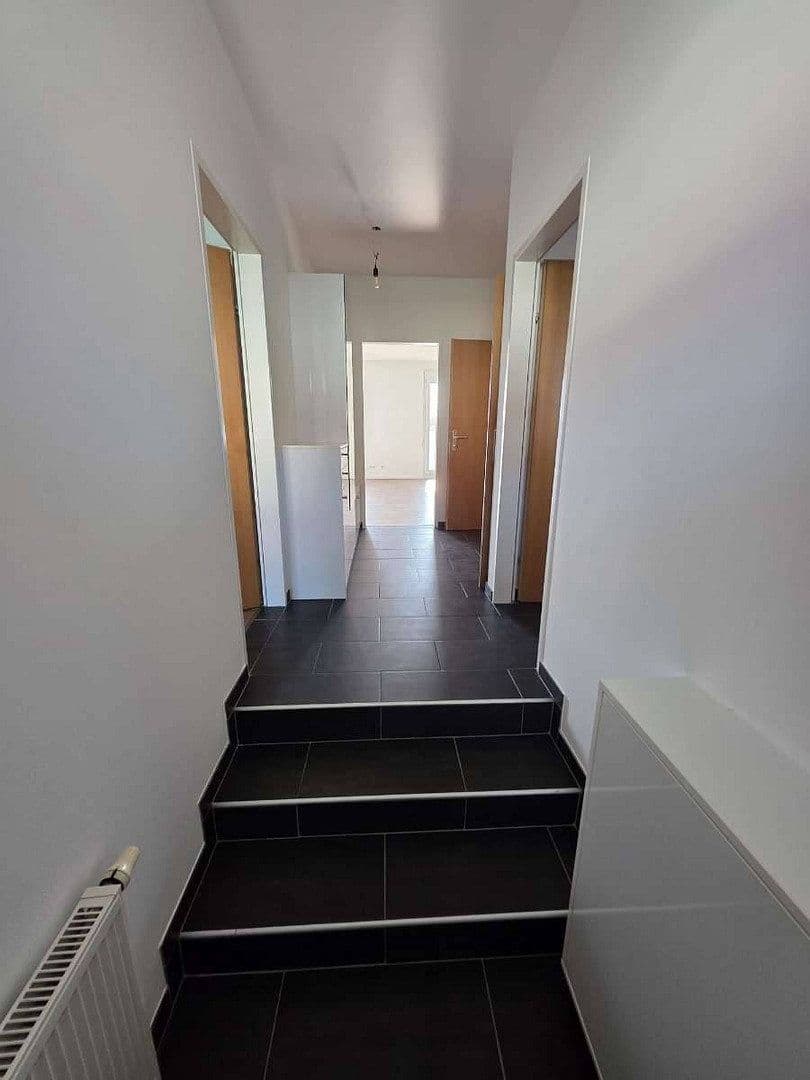Prenájom bytu 2-izbový 72 m², Schwechat, Dolné Rakúsko Prenájom bytu 2-izbový 72 m², Schwechat, Dolné Rakúsko