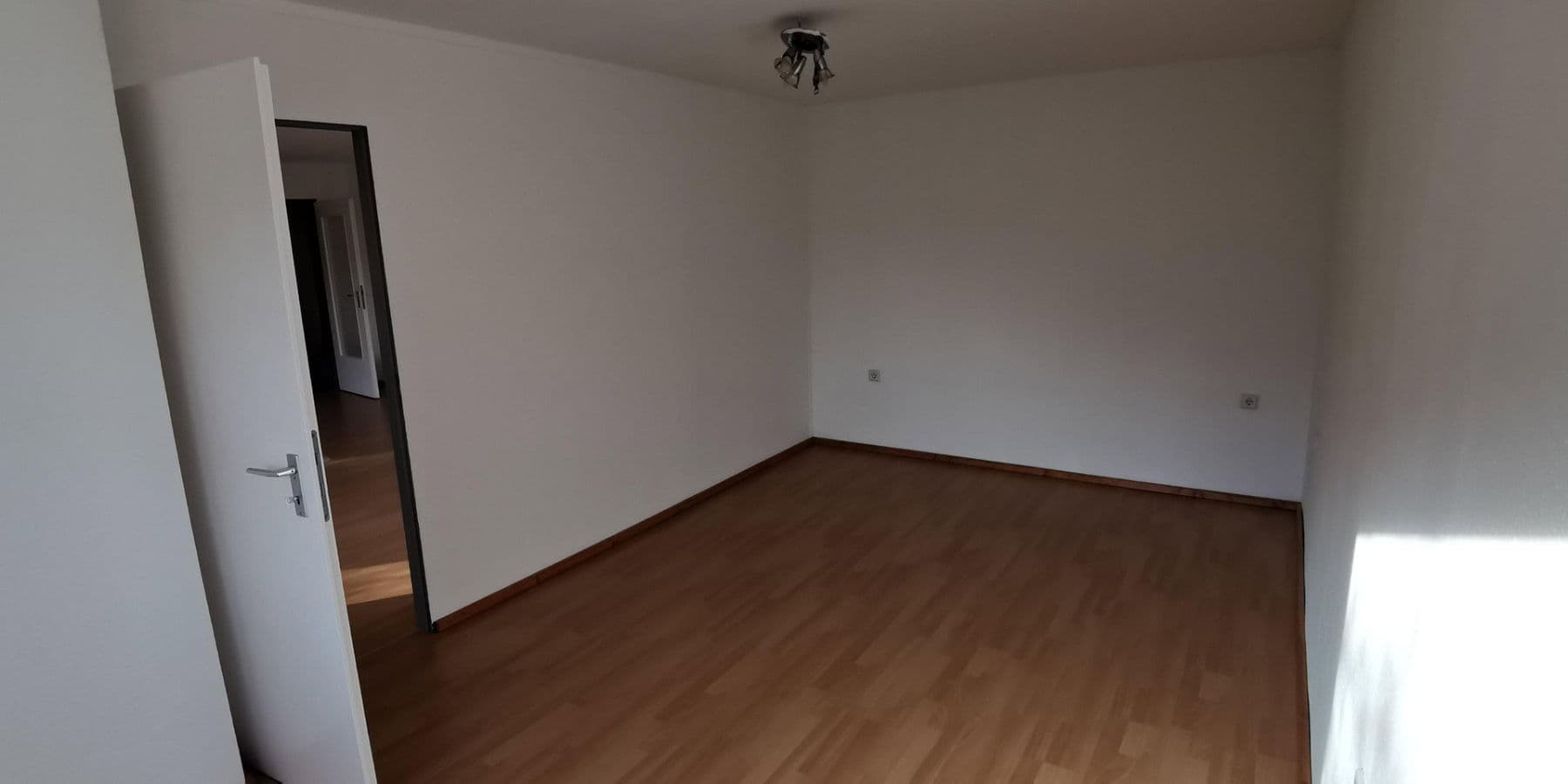 Predaj bytu 2-izbový 50 m², Wildberg, Bádensko-Wurttembersko Predaj bytu 2-izbový 50 m², Wildberg, Bádensko-Wurttembersko