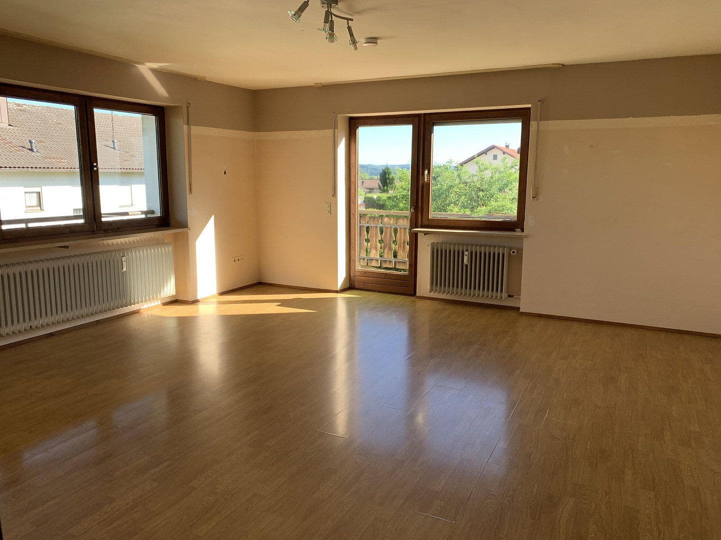 Predaj domu 210 m², pozemek 906 m², Bad Birnbach, Bavorsko Predaj domu 210 m², pozemek 906 m², Bad Birnbach, Bavorsko