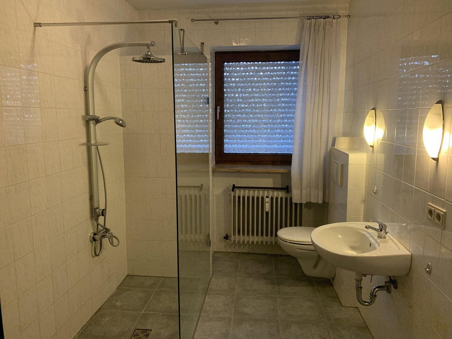 Predaj domu 210 m², pozemek 906 m², Bad Birnbach, Bavorsko Predaj domu 210 m², pozemek 906 m², Bad Birnbach, Bavorsko