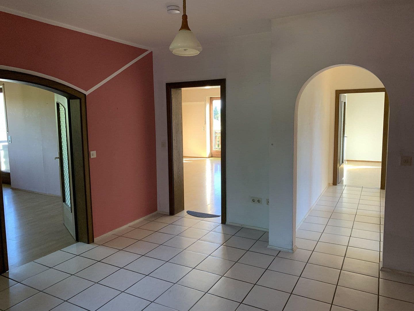 Predaj domu 210 m², pozemek 906 m², Bad Birnbach, Bavorsko Predaj domu 210 m², pozemek 906 m², Bad Birnbach, Bavorsko