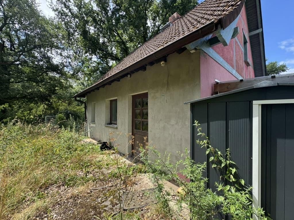 Predaj domu 120 m², pozemek 4.500 m², Königendorferstr. 85, Dessau-Rosslau, Sasko-Anhaltsko Predaj domu 120 m², pozemek 4.500 m², Königendorferstr. 85, Dessau-Rosslau, Sasko-Anhaltsko