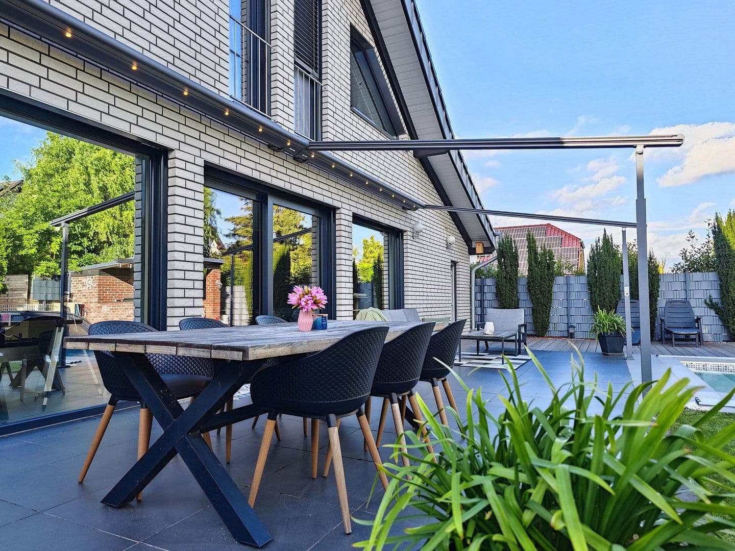 Predaj domu 163 m², pozemek 522 m², Rheinbach, Severné Porýnie - Westfálsko Predaj domu 163 m², pozemek 522 m², Rheinbach, Severné Porýnie - Westfálsko