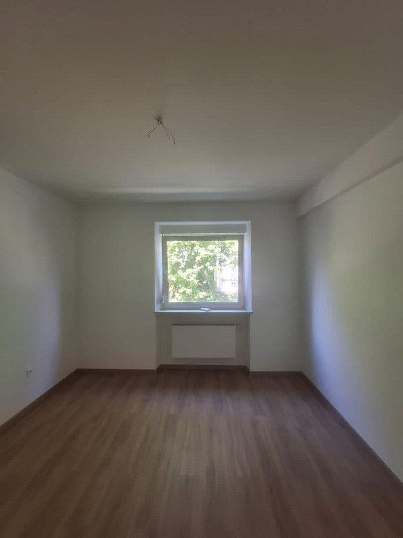 Prenájom bytu 15 m², Rollnerstraße 40, Nürnberg, Bavorsko Prenájom bytu 15 m², Rollnerstraße 40, Nürnberg, Bavorsko