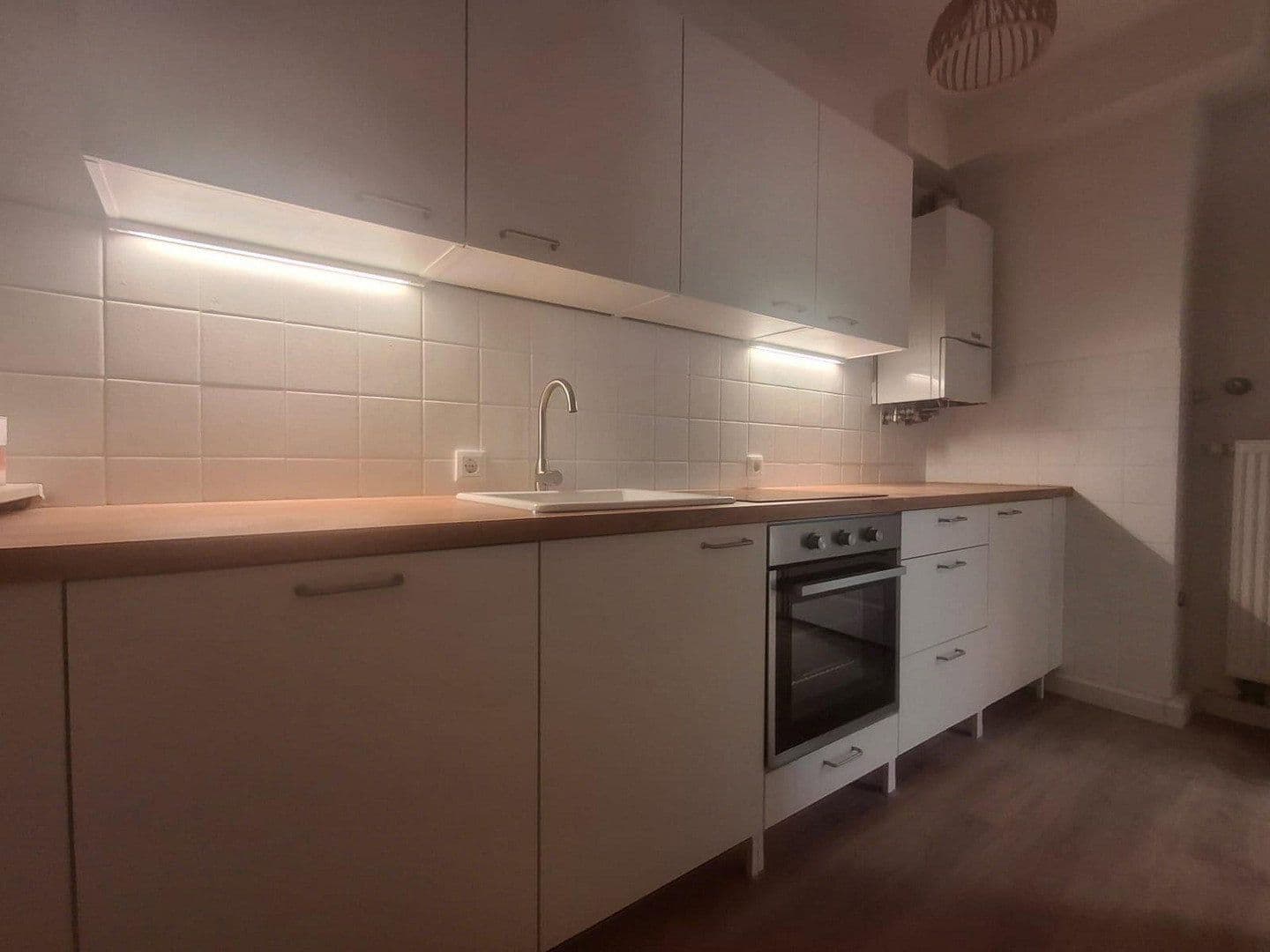 Prenájom bytu 15 m², Rollnerstraße 40, Nürnberg, Bavorsko Prenájom bytu 15 m², Rollnerstraße 40, Nürnberg, Bavorsko