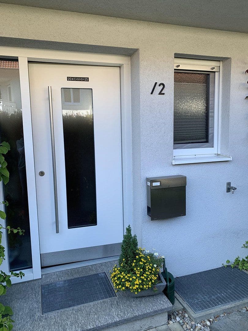 Predaj domu 134 m², pozemek 184 m², Bad Wurzach, Bádensko-Wurttembersko Predaj domu 134 m², pozemek 184 m², Bad Wurzach, Bádensko-Wurttembersko