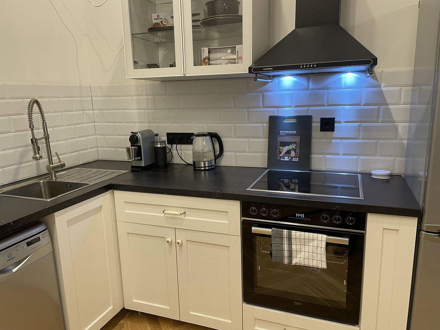 Prenájom bytu 2-izbový 45 m², Berlin, Berlín Prenájom bytu 2-izbový 45 m², Berlin, Berlín