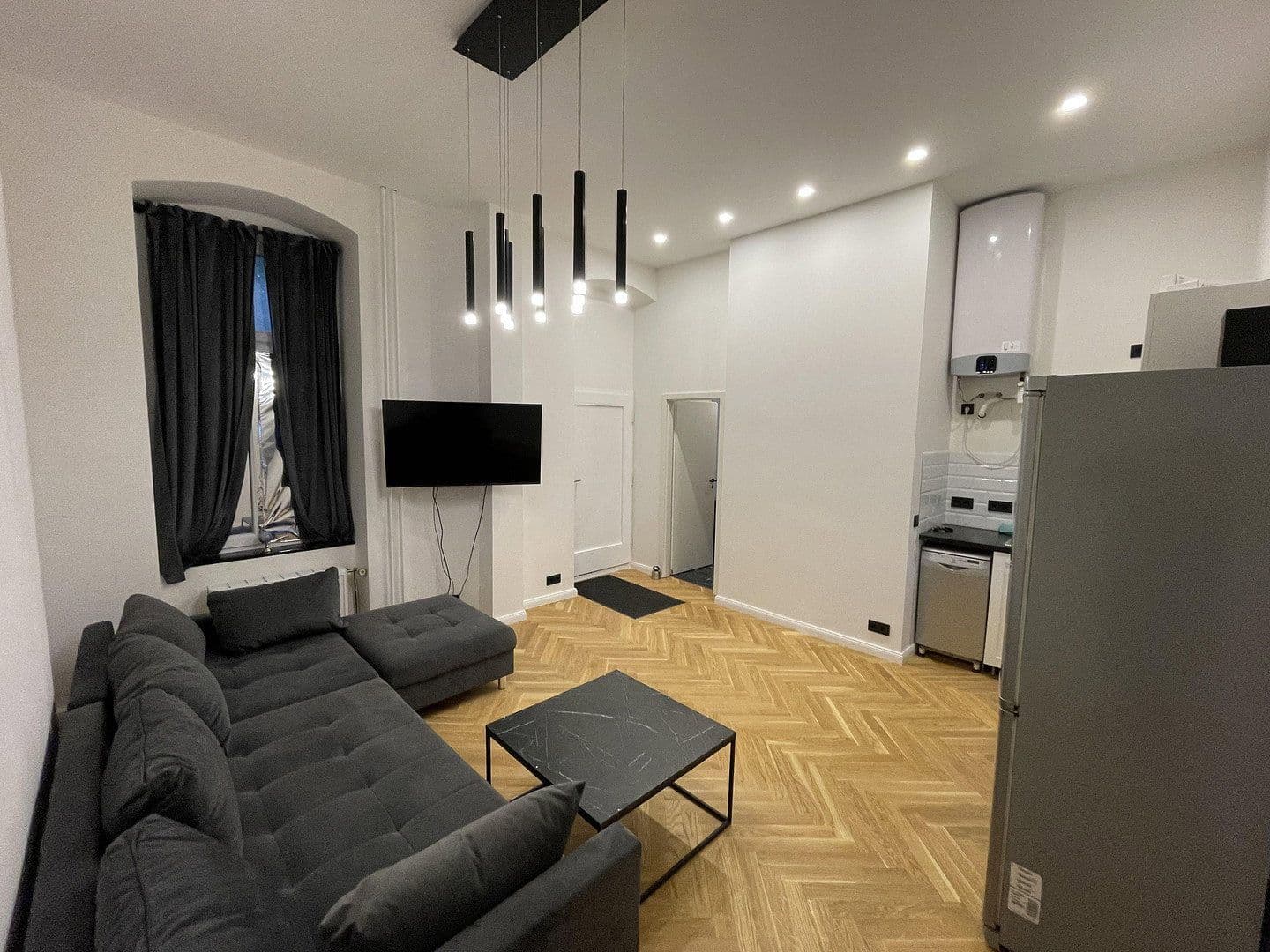 Prenájom bytu 2-izbový 45 m², Berlin, Berlín Prenájom bytu 2-izbový 45 m², Berlin, Berlín