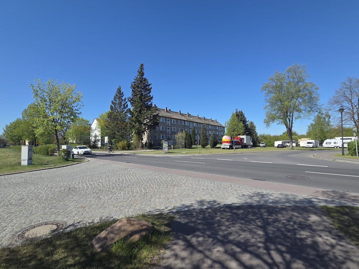 Predaj domu 1.426 m², pozemek 4.406 m², Schleife - Slepo, Sasko Predaj domu 1.426 m², pozemek 4.406 m², Schleife - Slepo, Sasko