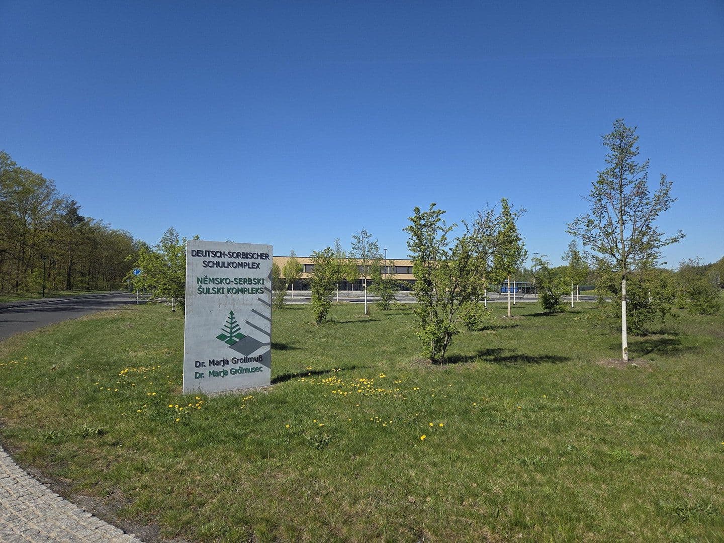 Predaj domu 1.426 m², pozemek 4.406 m², Schleife - Slepo, Sasko Predaj domu 1.426 m², pozemek 4.406 m², Schleife - Slepo, Sasko