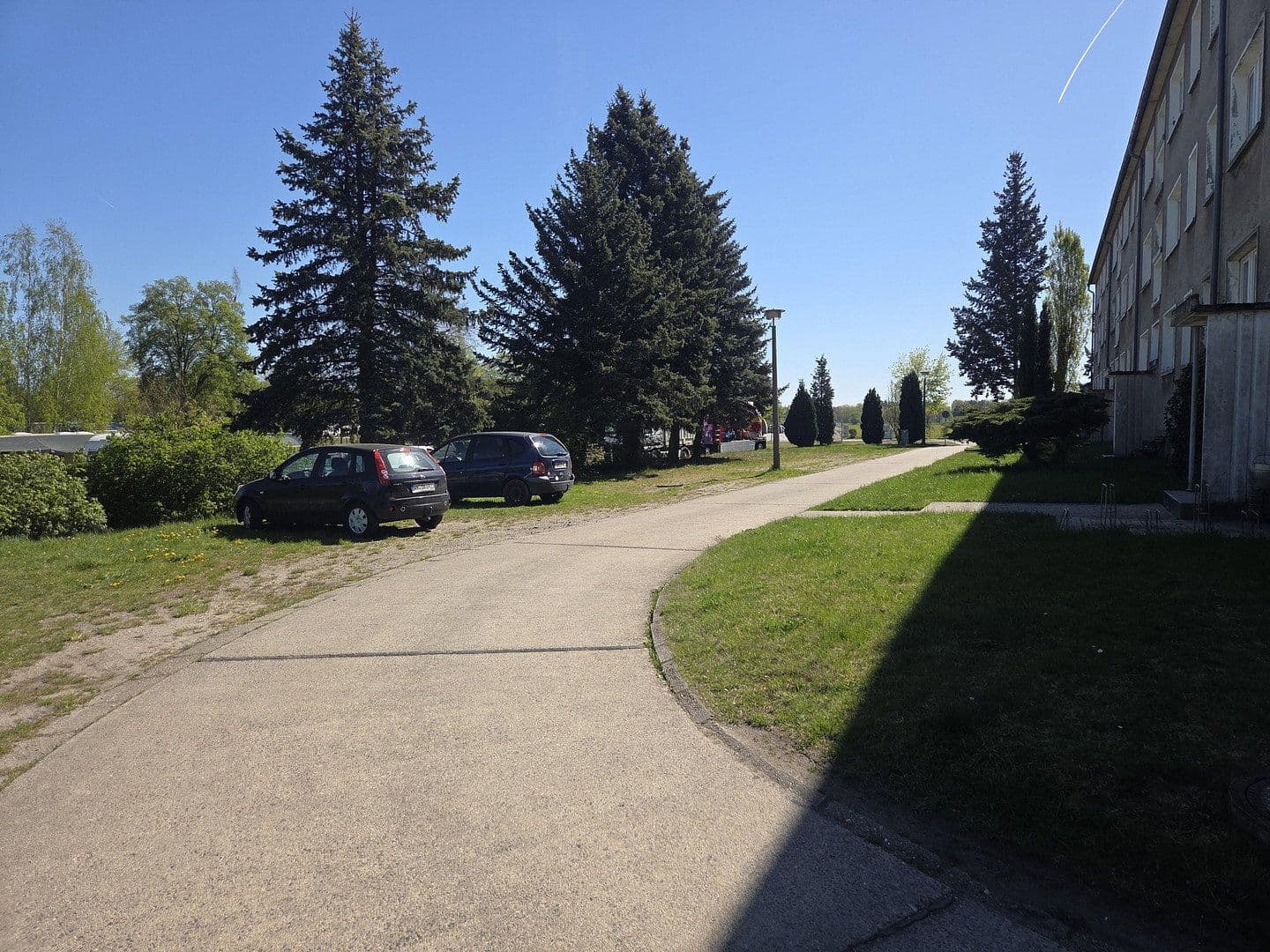 Predaj domu 1.426 m², pozemek 4.406 m², Schleife - Slepo, Sasko Predaj domu 1.426 m², pozemek 4.406 m², Schleife - Slepo, Sasko