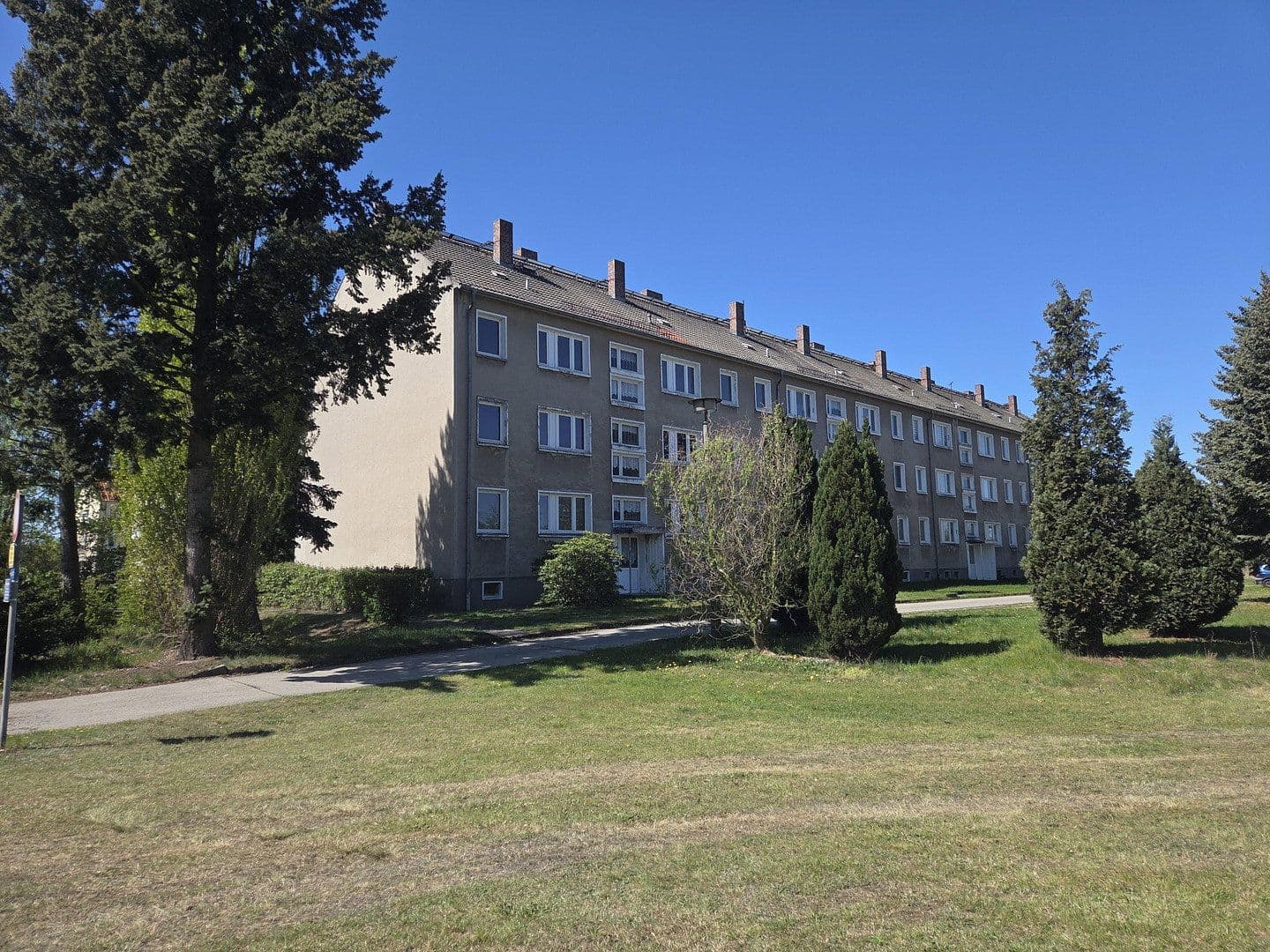 Predaj domu 1.426 m², pozemek 4.406 m², Schleife - Slepo, Sasko Predaj domu 1.426 m², pozemek 4.406 m², Schleife - Slepo, Sasko