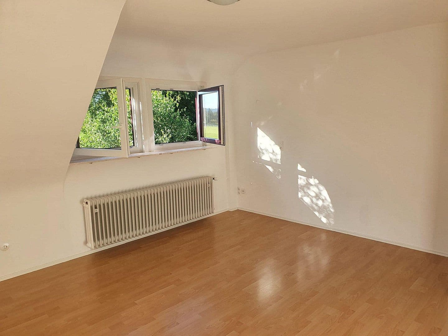 Prenájom bytu 2-izbový 63 m², Bad Herrenalb, Bádensko-Wurttembersko Prenájom bytu 2-izbový 63 m², Bad Herrenalb, Bádensko-Wurttembersko